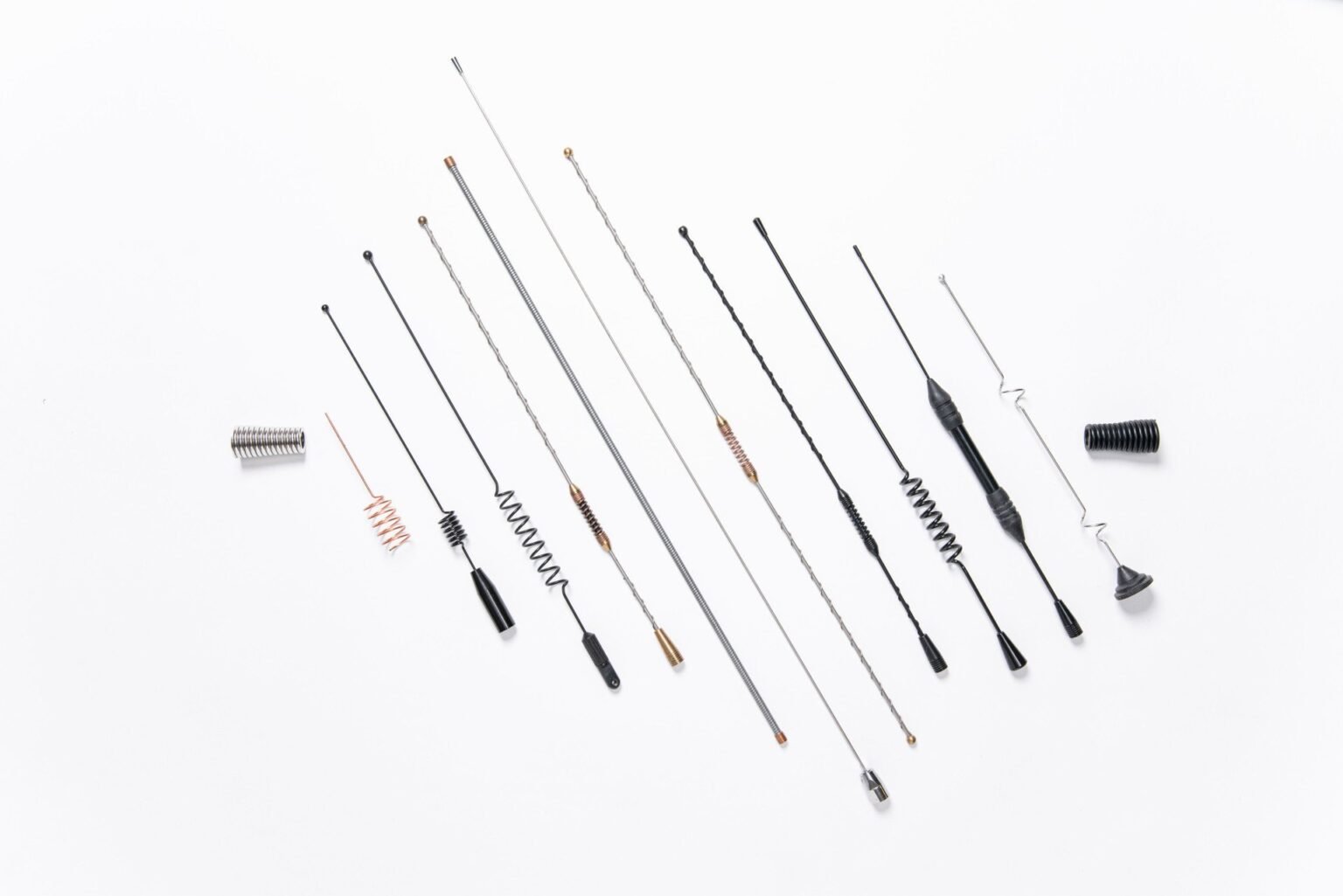 Antennas coils and assembled antennas
